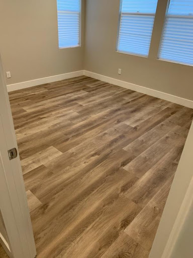 Vinyl Plank — Costa Mesa